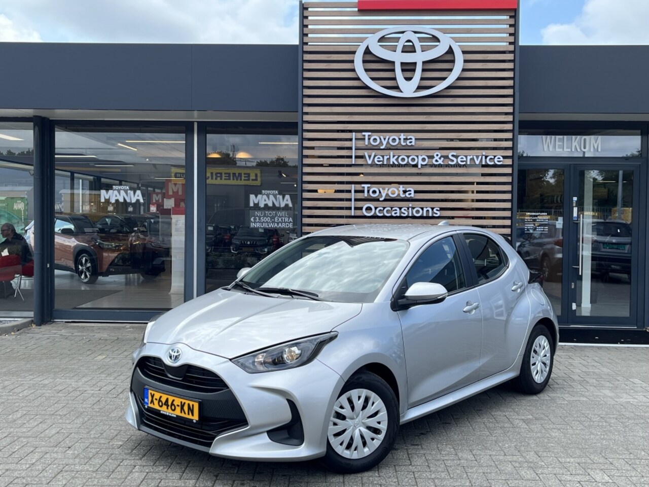 Toyota Yaris - 1.5 Hyb. Active | PDC Achter | Camera - AutoWereld.nl