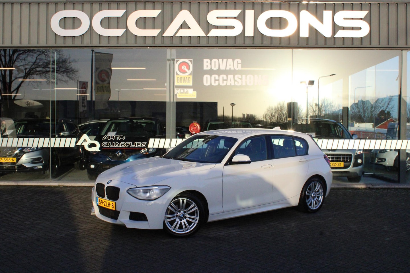 BMW 1-serie - 114i Upgrade LEDER/ VERWARMDE STOELEN/ LM 17 - AutoWereld.nl