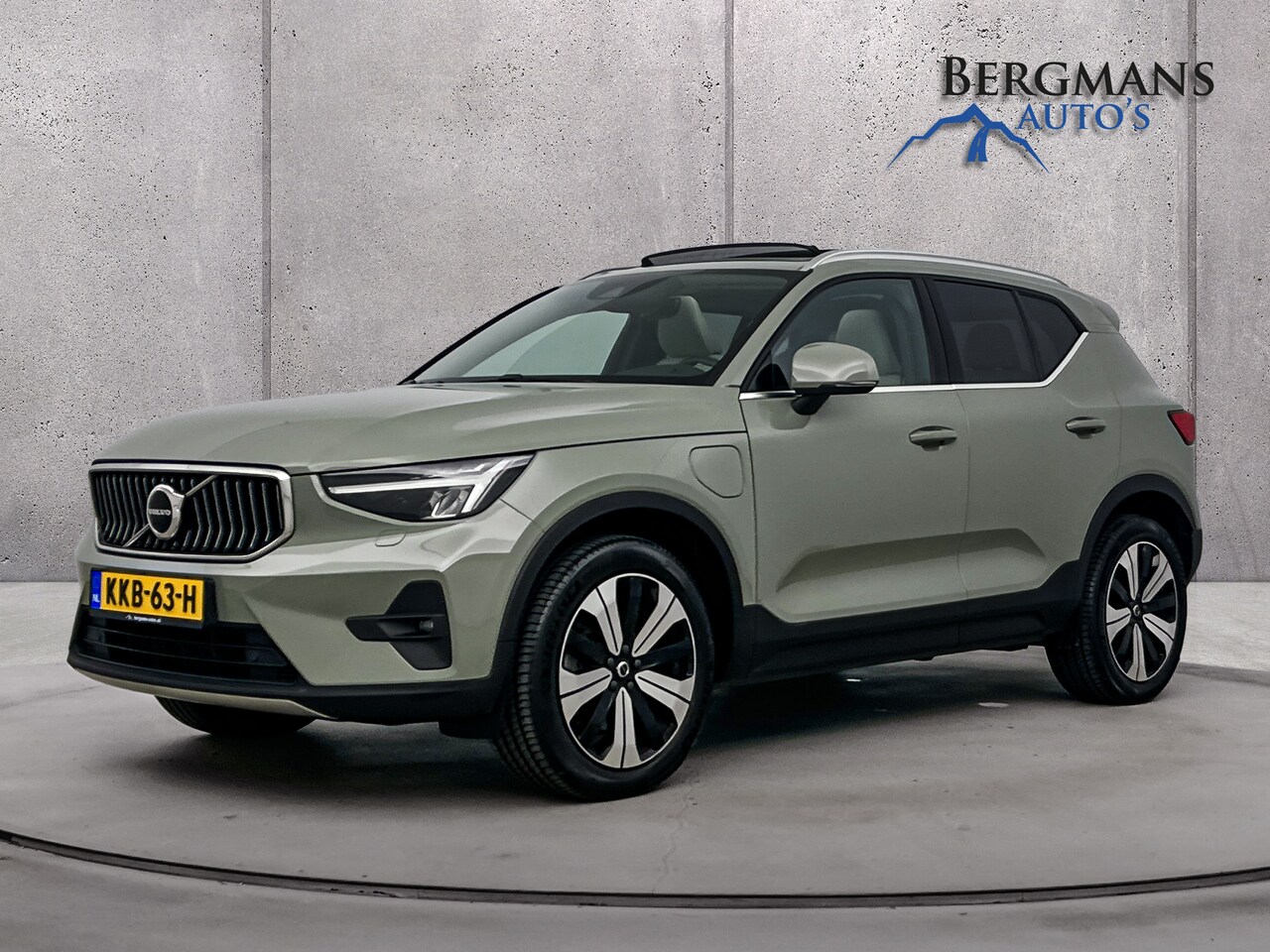 Volvo XC40 - 1.5 T4 Plug-in hybrid Ultimate Bright // SCHUIFKANTELDAK // LEDER // VOORRUITVERWARMING // - AutoWereld.nl