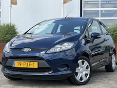 Ford Fiesta - 1.25 Limited 60 pk | Nieuwe distributieriem | Airco | Elektrische ramen voor | Isofix beve