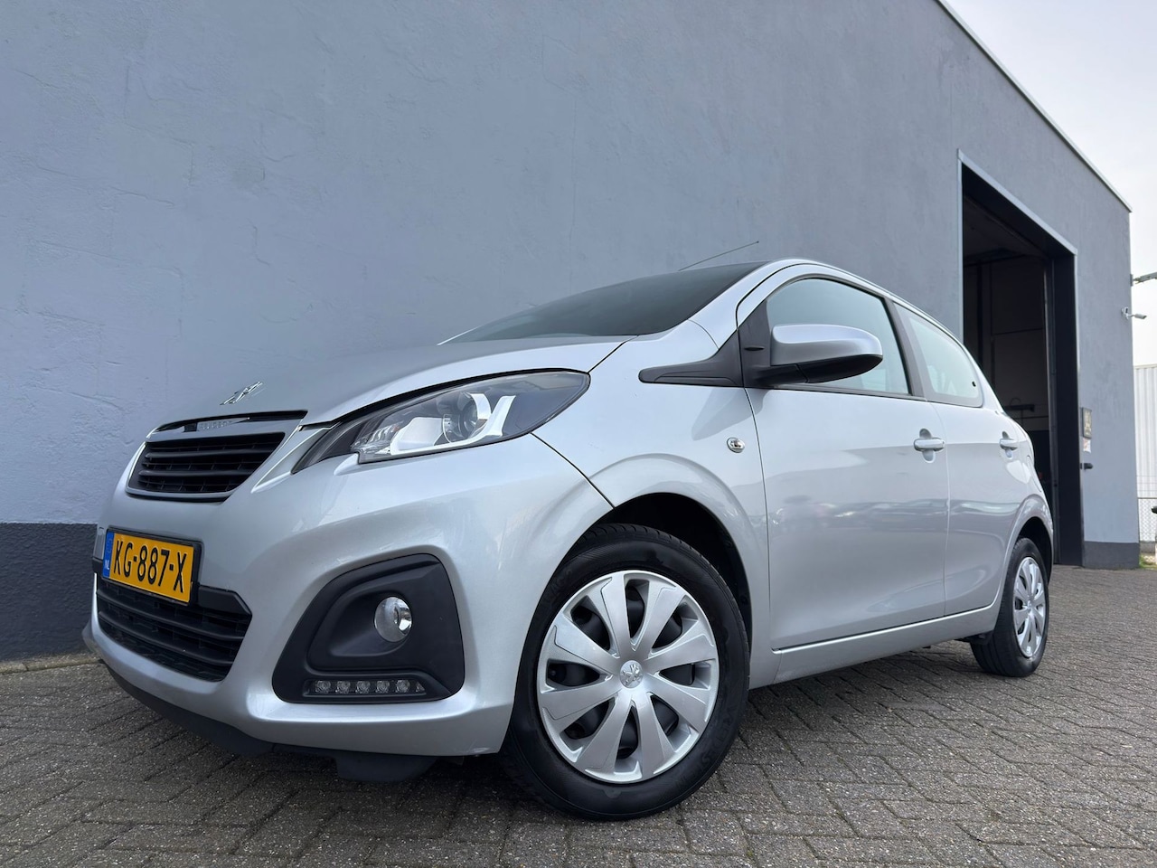 Peugeot 108 - 1.0 e-VTi Active 1.0 e-VTi Active - AutoWereld.nl