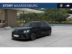 BMW 1-serie - 120 M Sport Automaat / Panoramadak / Trekhaak / Sportstoelen / M Adaptief onderstel / Adap