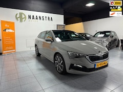 Skoda Scala - 1.0 TSI Sport Business Autom Pano-dak 116 PK Apple-Carplay NAP