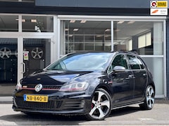 Volkswagen Golf - 2.0 TSI GTI NIEUWE MOTOR / AUTO / CLIMA / CRUISE / NAVI