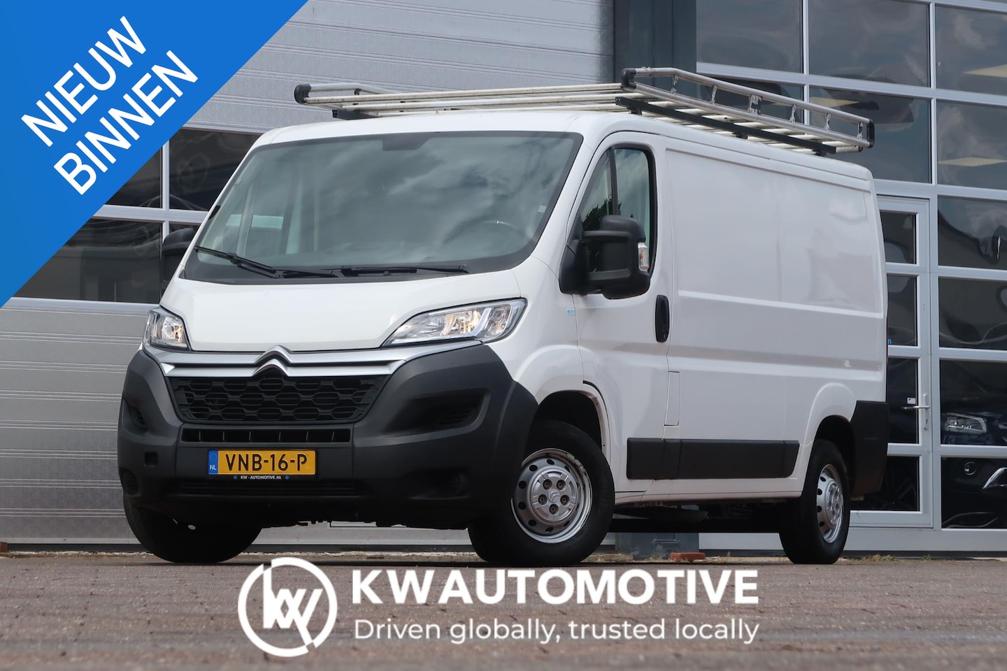 Citroën Jumper - 30 2.2 BlueHDi 140 L2H1 Club IMPERIAAL/ AIRCO/ CRUISE/ NAVI/ CARPLAY/ TREKHAAK - AutoWereld.nl