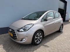Hyundai ix20 - 1.4i Premium - Panorama Dak - Navigatie