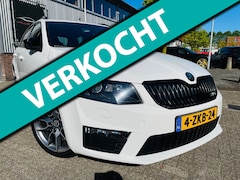 Skoda Octavia Combi - 2.0 TSI RS 220 PK RS LEDER INTERIEUR