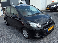 Hyundai i10 - 1.0i i-Motion Comfort Dealer onderhouden