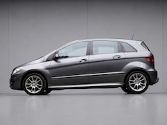 Mercedes-Benz B-klasse - 200 Sport (SCHUIFDAK, STOELVERWARMING, CLIMATE, CRUISE, TREKHAAK, AIRCO, SPORTSTOELEN, LM