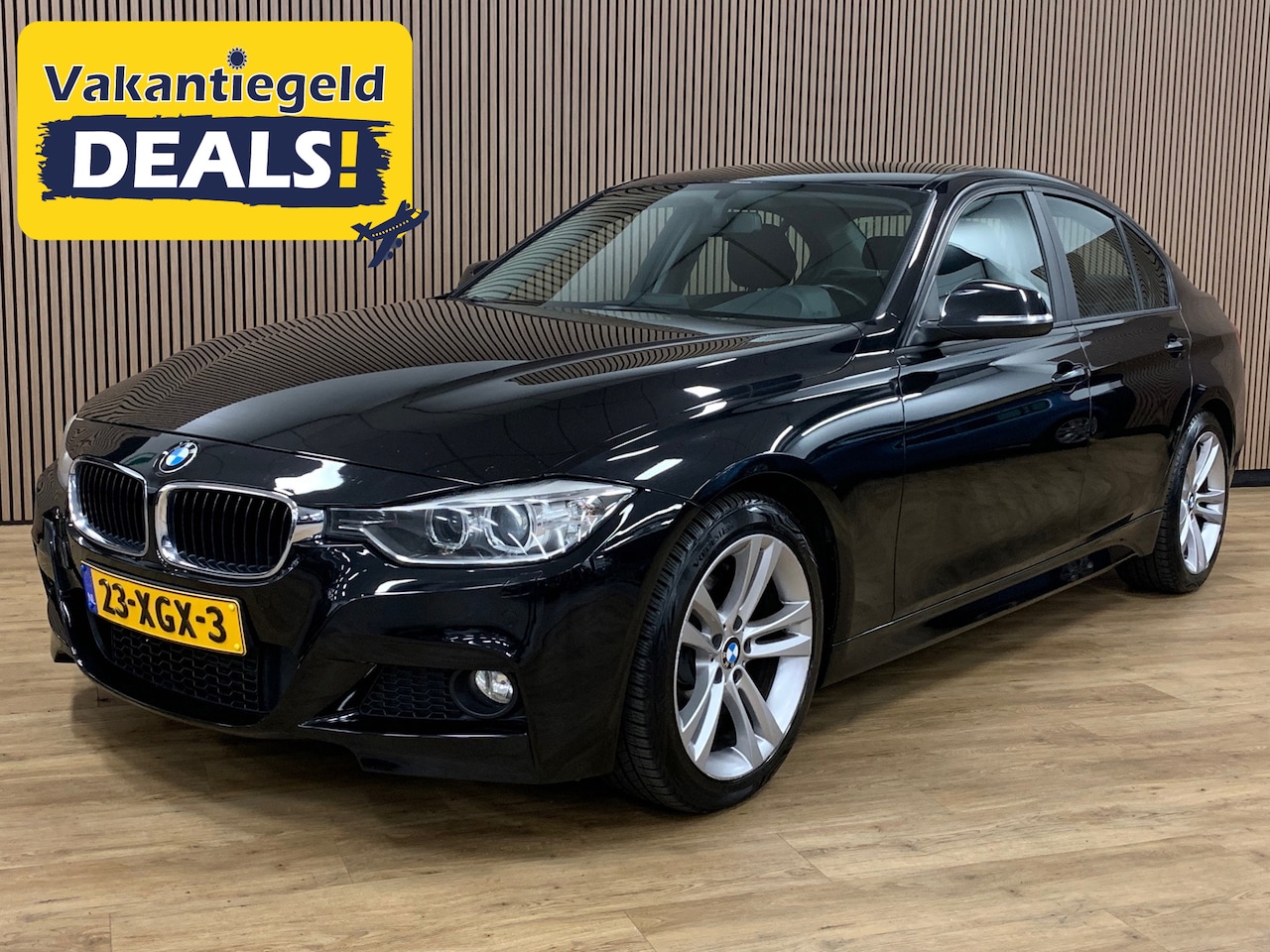 BMW 3-serie - 320i High Executive|Automaat|Climate Control|Navigatie| - AutoWereld.nl
