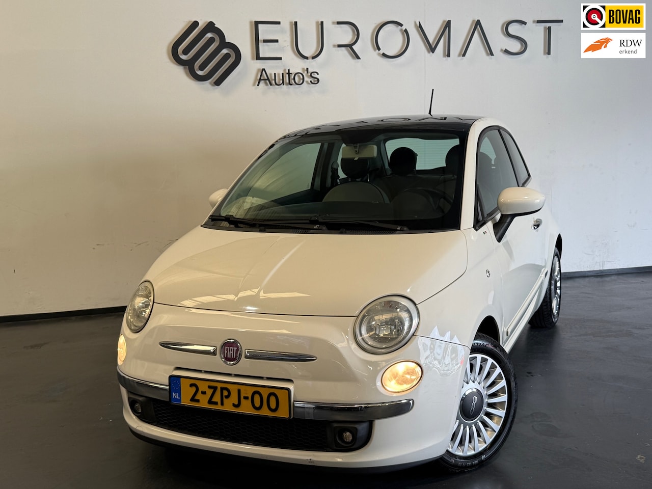 Fiat 500 - 0.9 TwinAir Lounge Panoramdak Airco Nieuwe Apk - AutoWereld.nl