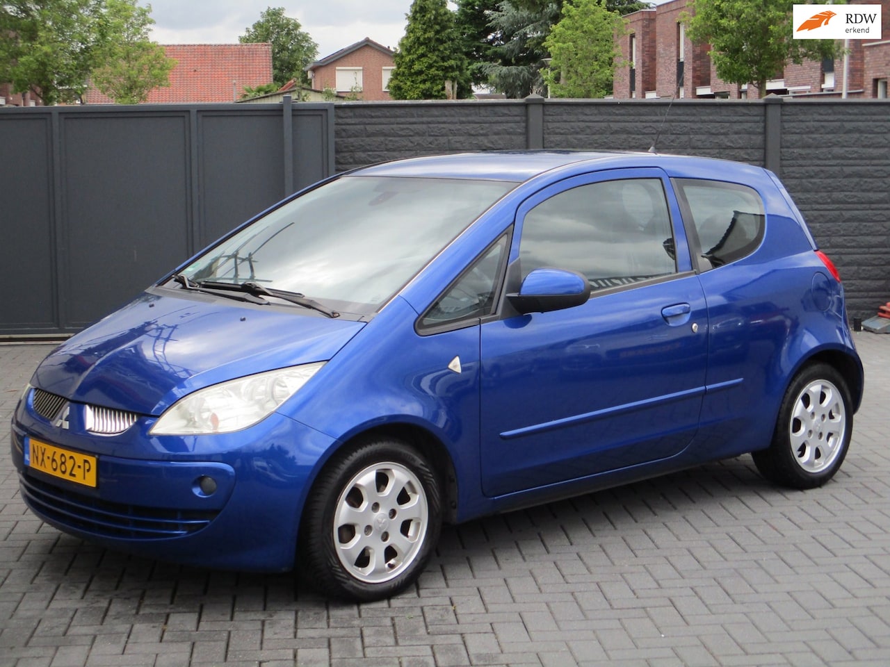 Mitsubishi Colt - 1.3 Invite CZ3 Airco EL Pakket ! - AutoWereld.nl