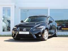 Lexus IS - 300h Hybrid Executive Line I Open dak I Leder I Premium Navi