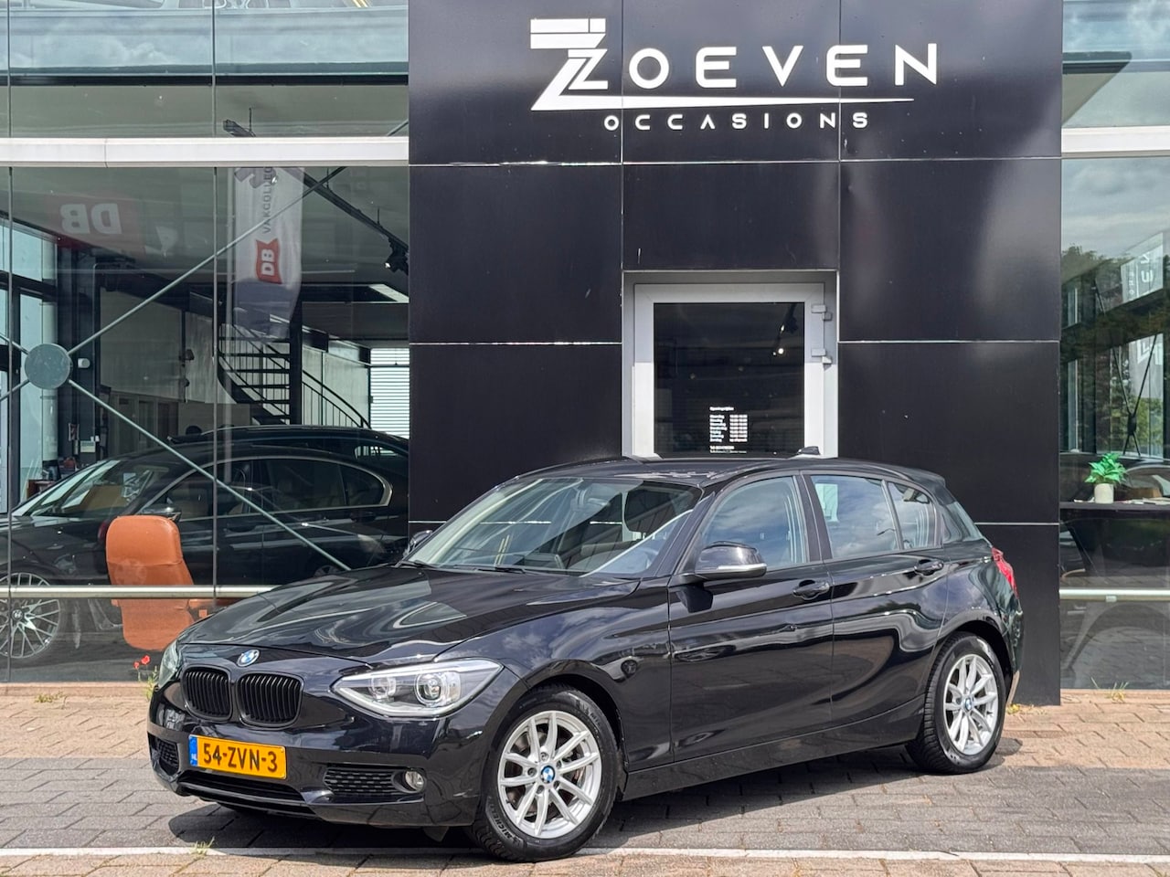 BMW 1-serie - 116i Upgrade Edition 116i Upgrade Edition - AutoWereld.nl