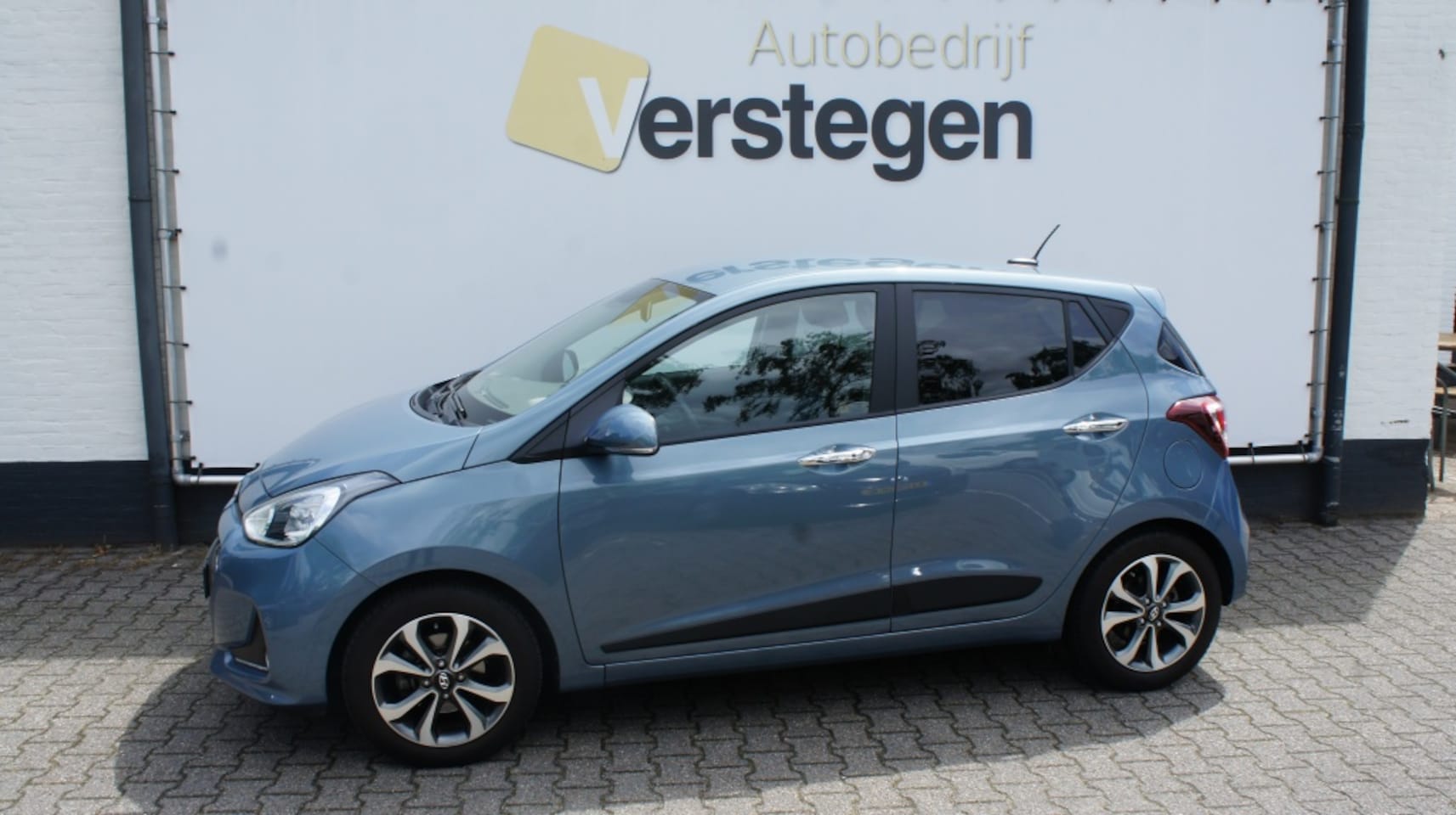 Hyundai i10 - 1.2i AUTOMAAT - AutoWereld.nl