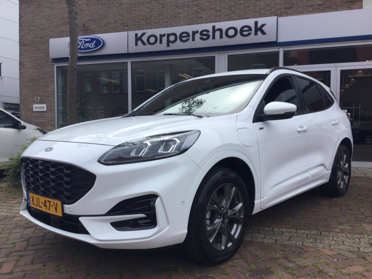 Ford Kuga - 2.5 PHEV 225 pk ST-Line X | Driver Ass. | Winter Pack. - AutoWereld.nl