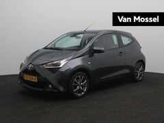 Toyota Aygo - 1.0 VVT-i X-Play Aut. | Camera | Airco | Lichtmetalen Velgen | Led Dagrijverlichting | Ele