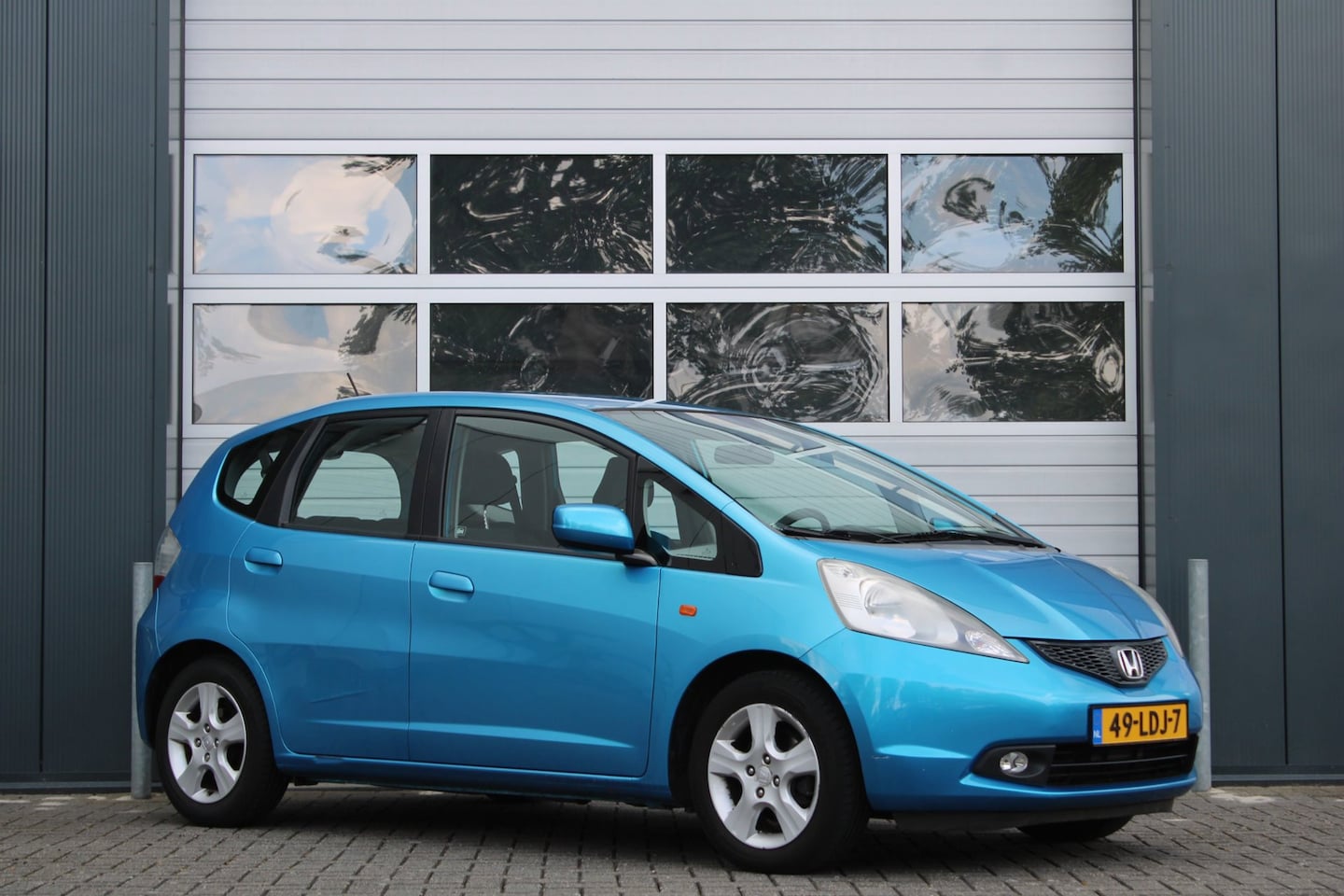 Honda Jazz - 1.2 Trend 5-Deurs Airco/Stuurbekrachtiging/Elek.Ramen/C.V/RadioCD.USB/15"LM/Trekhaak/APK:0 - AutoWereld.nl