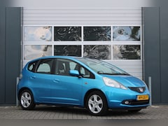 Honda Jazz - 1.2 Trend 5-Deurs Airco/Stuurbekrachtiging/Elek.Ramen/C.V/RadioCD.USB/15"LM/Trekhaak/APK:0