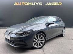 Volkswagen Golf - 1.0 TSI Life Business - Sfeerverlichting Parkeersensoren Carplay
