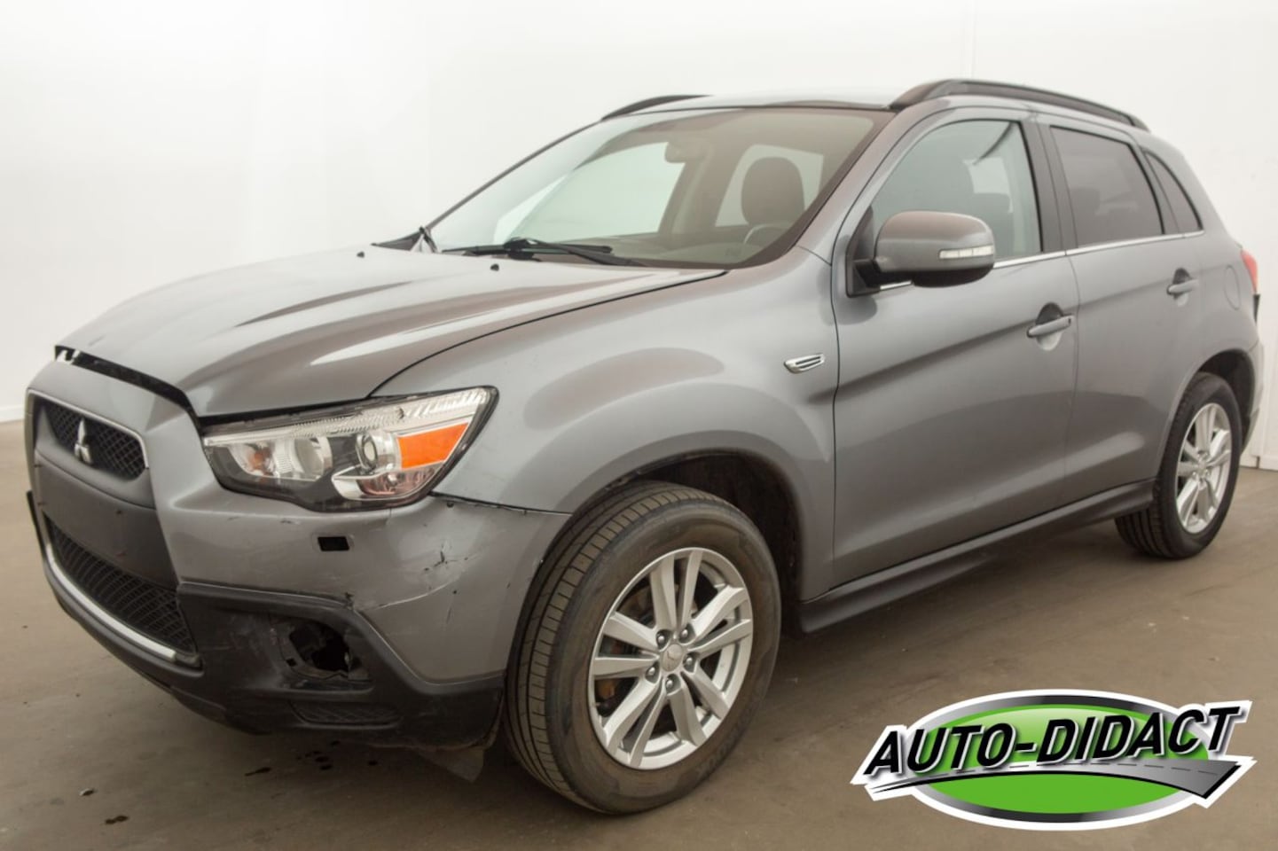Mitsubishi ASX - 1.8 85kw Airco Pano - AutoWereld.nl