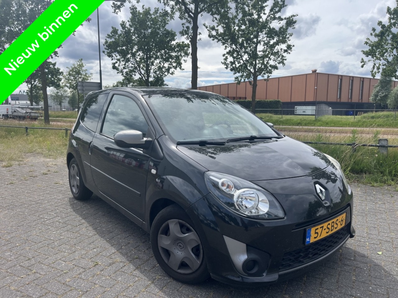 Renault Twingo - 1.5 dCi Night and Day spoiler Clima ❄️ - AutoWereld.nl