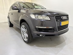 Audi Q7 - 4.2 FSI QUATTRO 5+2 Design