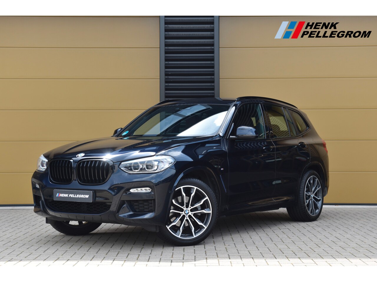 BMW X3 - xDrive20i High Executive * M-Sportpakket * Stuurverwarming * Adaptief Onderstel * - AutoWereld.nl