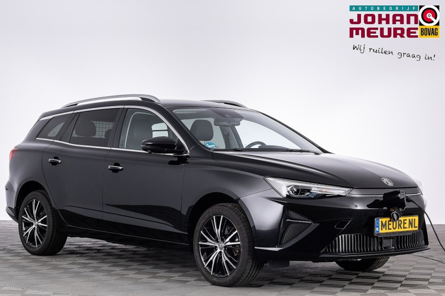 MG MG5 Electric - Standard Range Luxury 50kWh EV | LEDER | NAVI | FULL LED | SOH: 89,7% | . - AutoWereld.nl