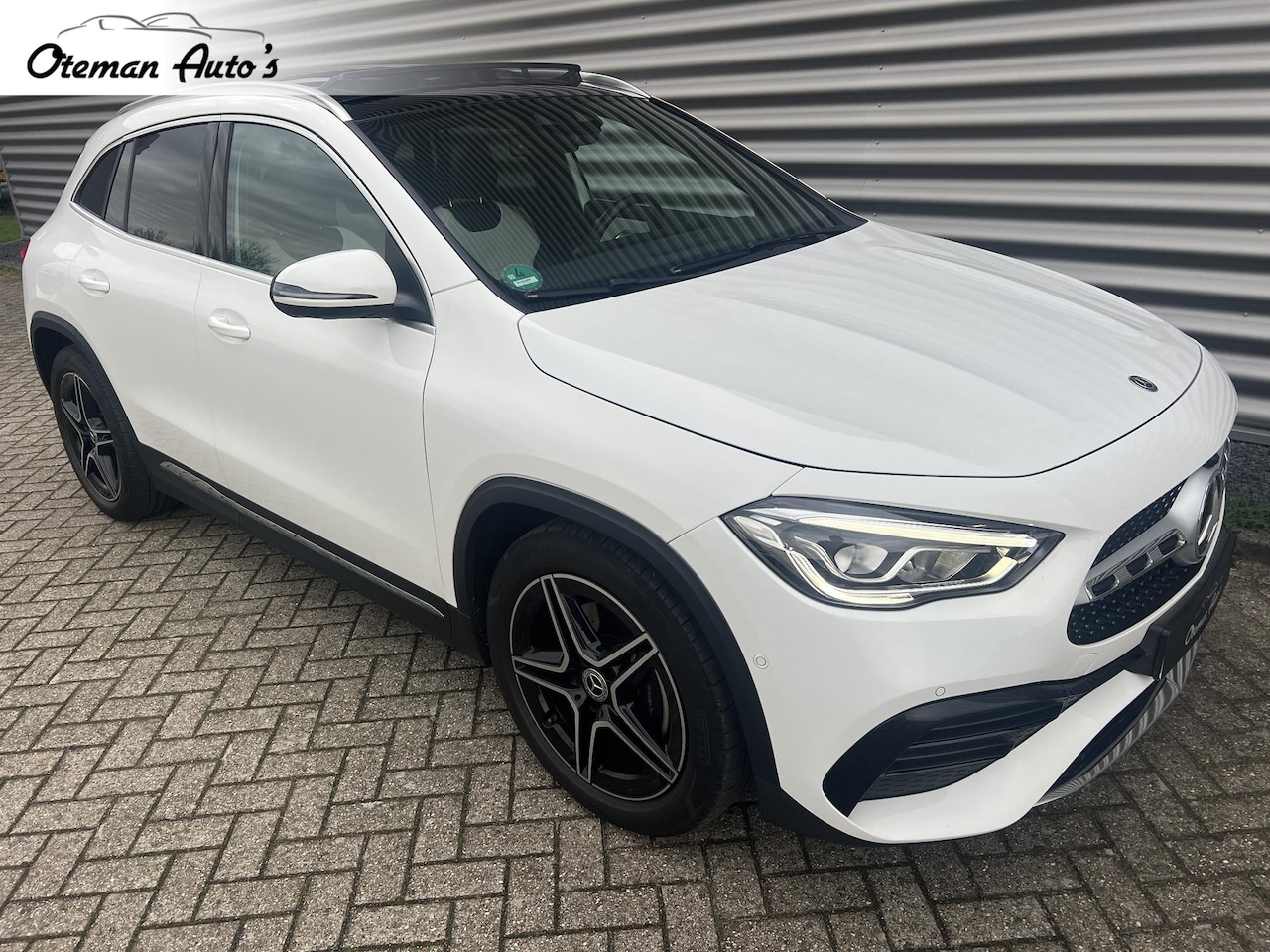 Mercedes-Benz GLA-Klasse - 200 AMG Pano Sfeer Camera - AutoWereld.nl