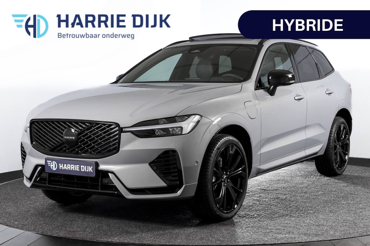 Volvo XC60 - 2.0 T8 Plug-in hybrid AWD Plus Black Edition | S/K Panodak | Harman/Kardon | Dig.Cockpit | - AutoWereld.nl