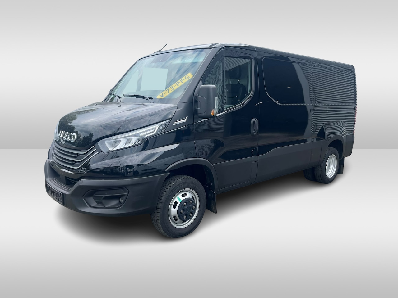 Iveco Daily - 35C21 Hi-Matic Luchtvering 3.5T Trekhaak - AutoWereld.nl