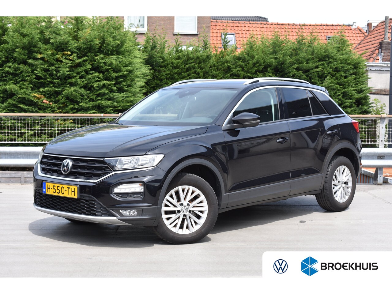 Volkswagen T-Roc - 1.5 150PK TSI Style | ACC | PDC V+A | Climate Control | Executive pakket | Spiegel pakket - AutoWereld.nl