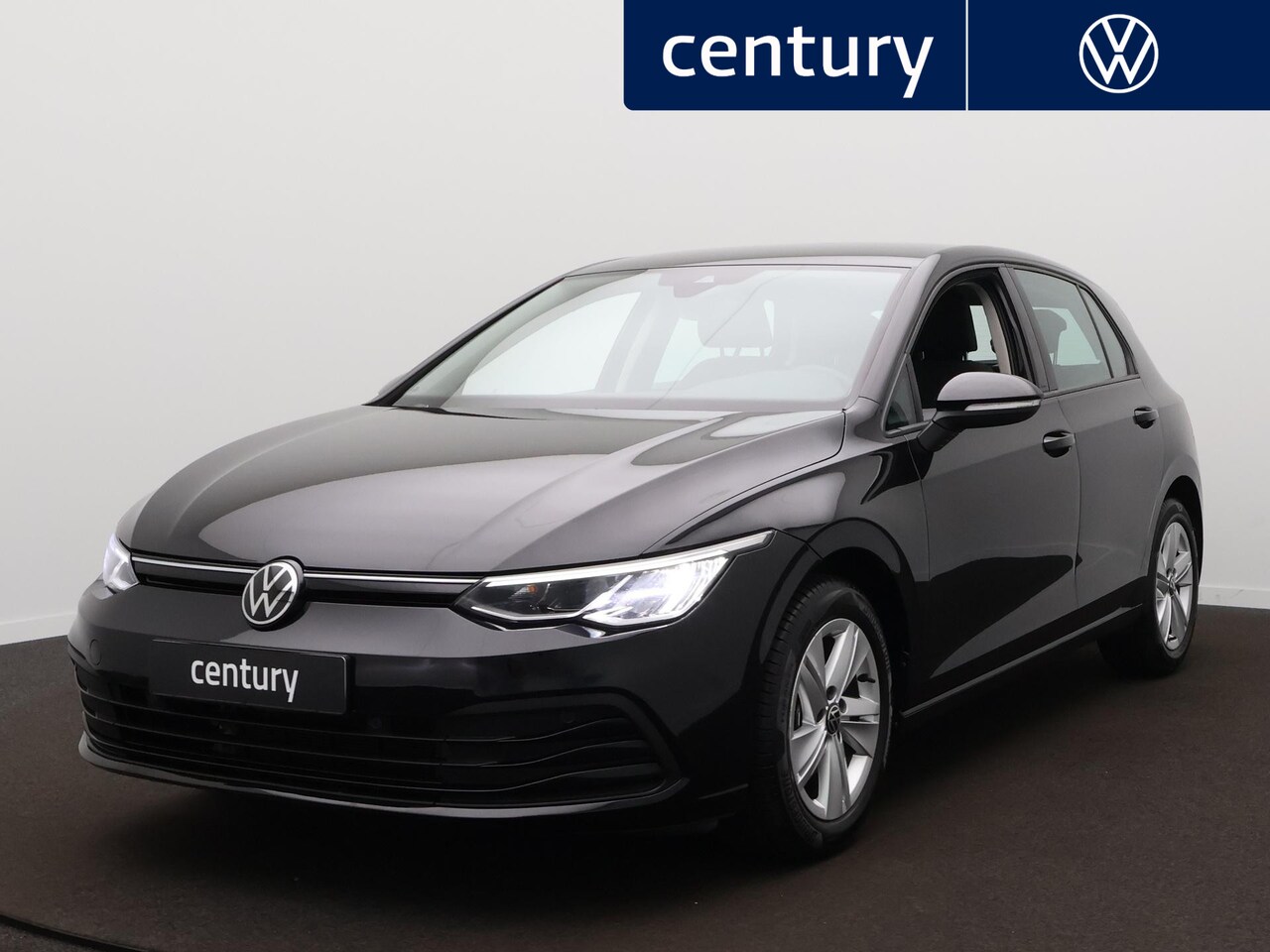 Volkswagen Golf - 1.0 eTSI Life DSG / Virtual cockpit / Adaptive cruise / Navi - AutoWereld.nl