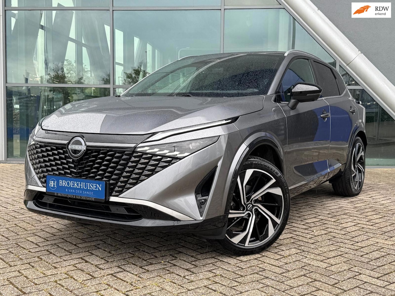 Nissan Qashqai - 1.3 MHEV Xtronic Tekna Plus 158pk Massage stoelen / 360 Camera / Panoramadak - AutoWereld.nl