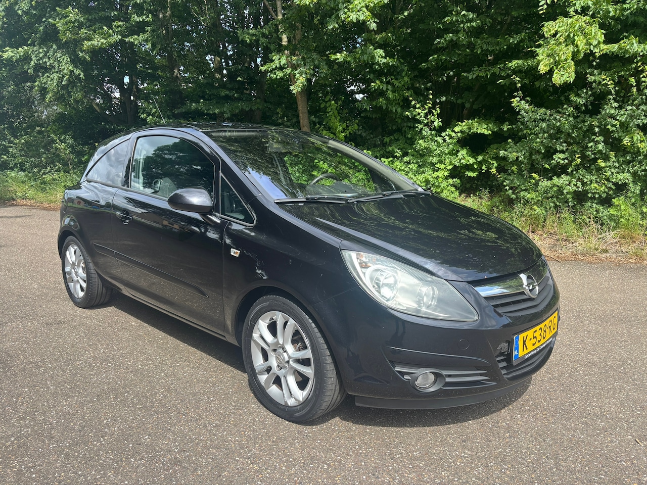 Opel Corsa - 1.4-16V Sport | Clima | APK 06-2027 - AutoWereld.nl