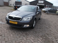 Skoda Octavia Combi - 1.2 TSI Ambition Business Line airco navi