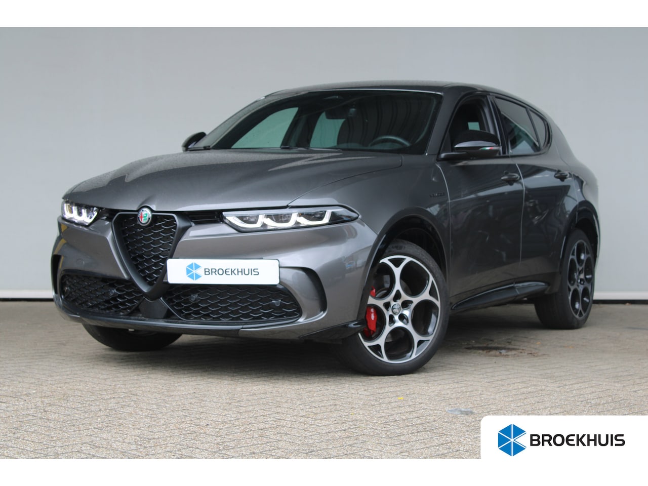 Alfa Romeo Tonale - 1.5T Hybrid Veloce | Ledere bekleding | Adaptieve cruise control | Stoelventilatie voor | - AutoWereld.nl