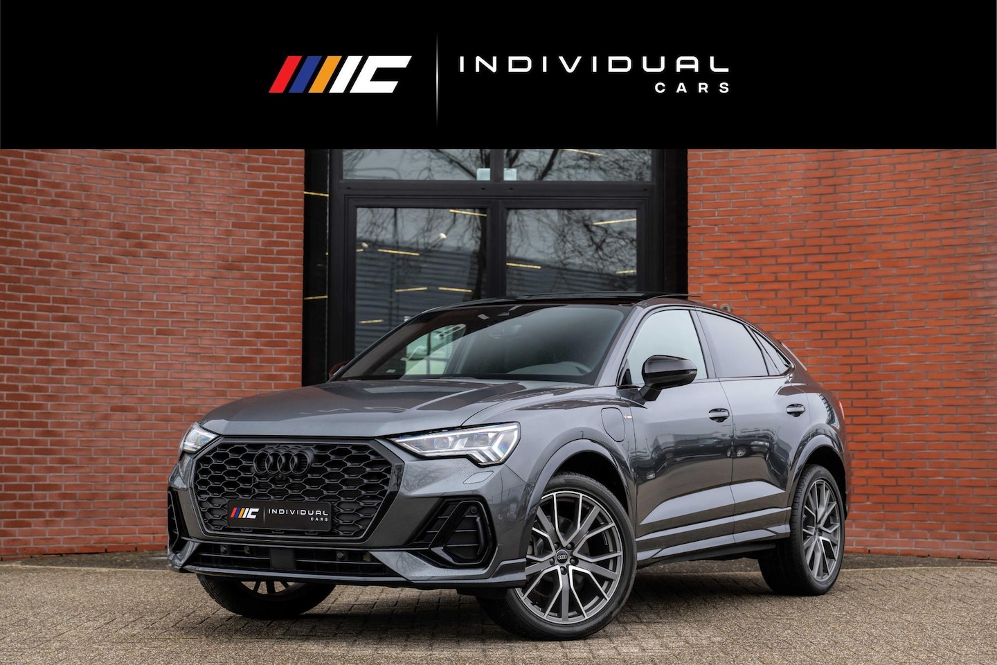 Audi Q3 Sportback - 45 TFSI e S-Line 245pk ACC Pano Trekhaak - AutoWereld.nl