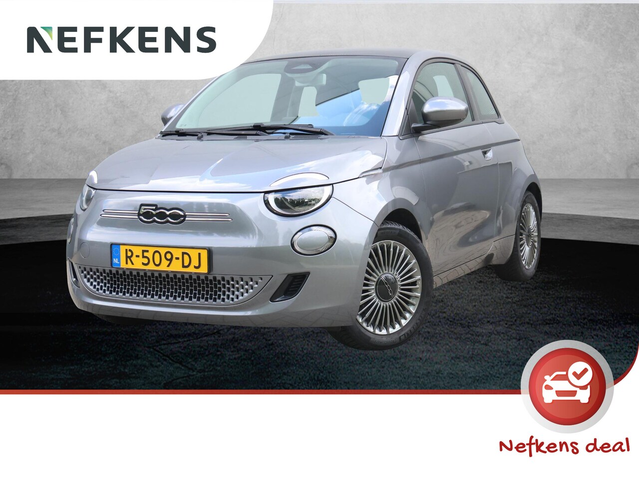 Fiat 500 - Icon 42 kWh | Panorama Dak | Navigatie | Stoelverwarming | Apple Carplay / Android Auto - AutoWereld.nl