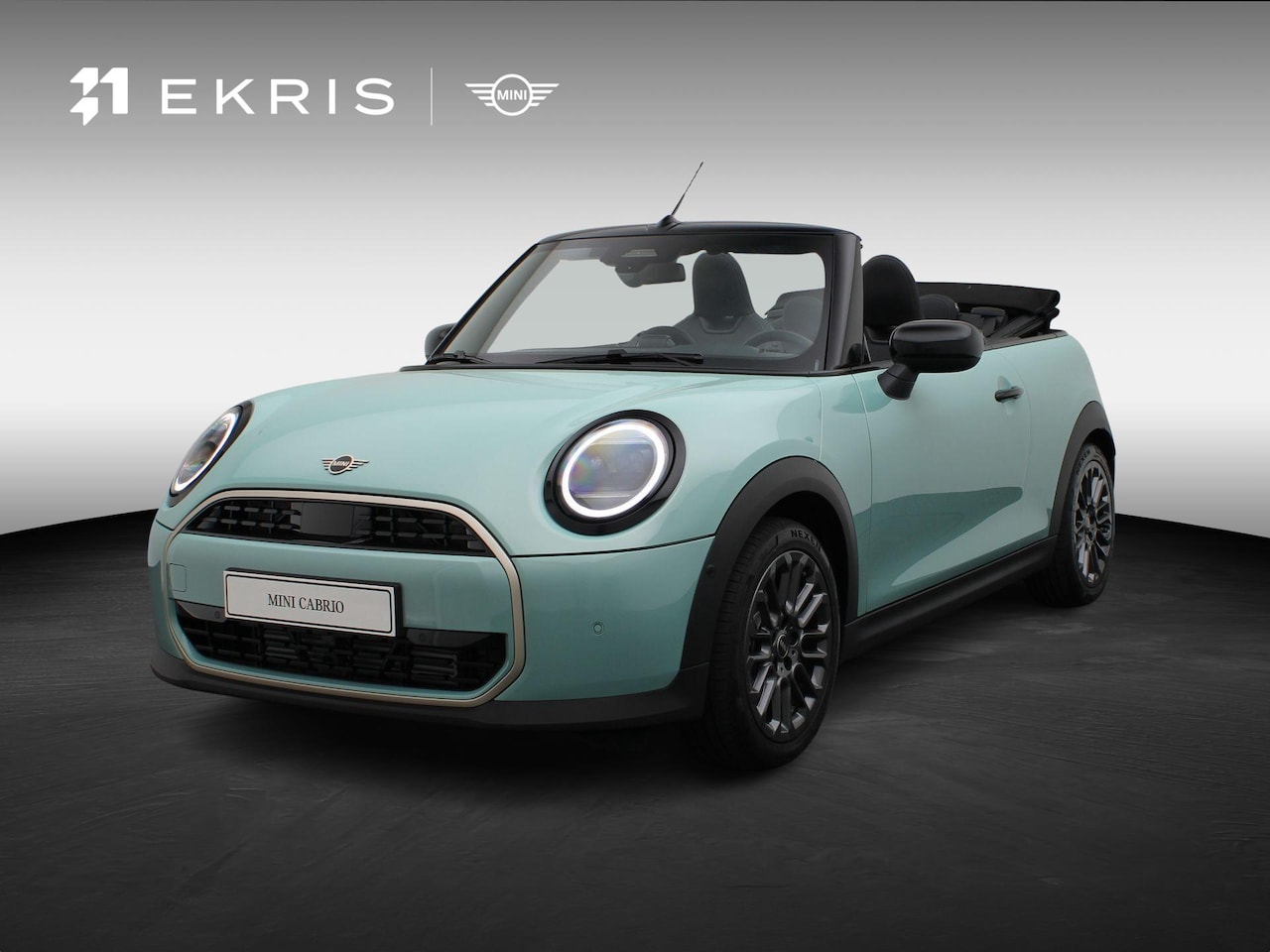 MINI Cabrio - C | Favoured Uitvoering + Pakket S - AutoWereld.nl