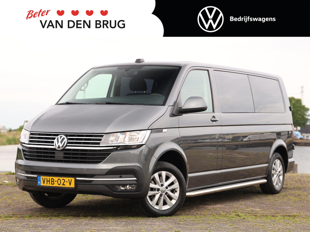 Volkswagen Transporter - 2.0 TDI 150pk L2H1 Comfortline | Rolstoelbus | Airco | Cruise control | Achteruitrijcamera - AutoWereld.nl