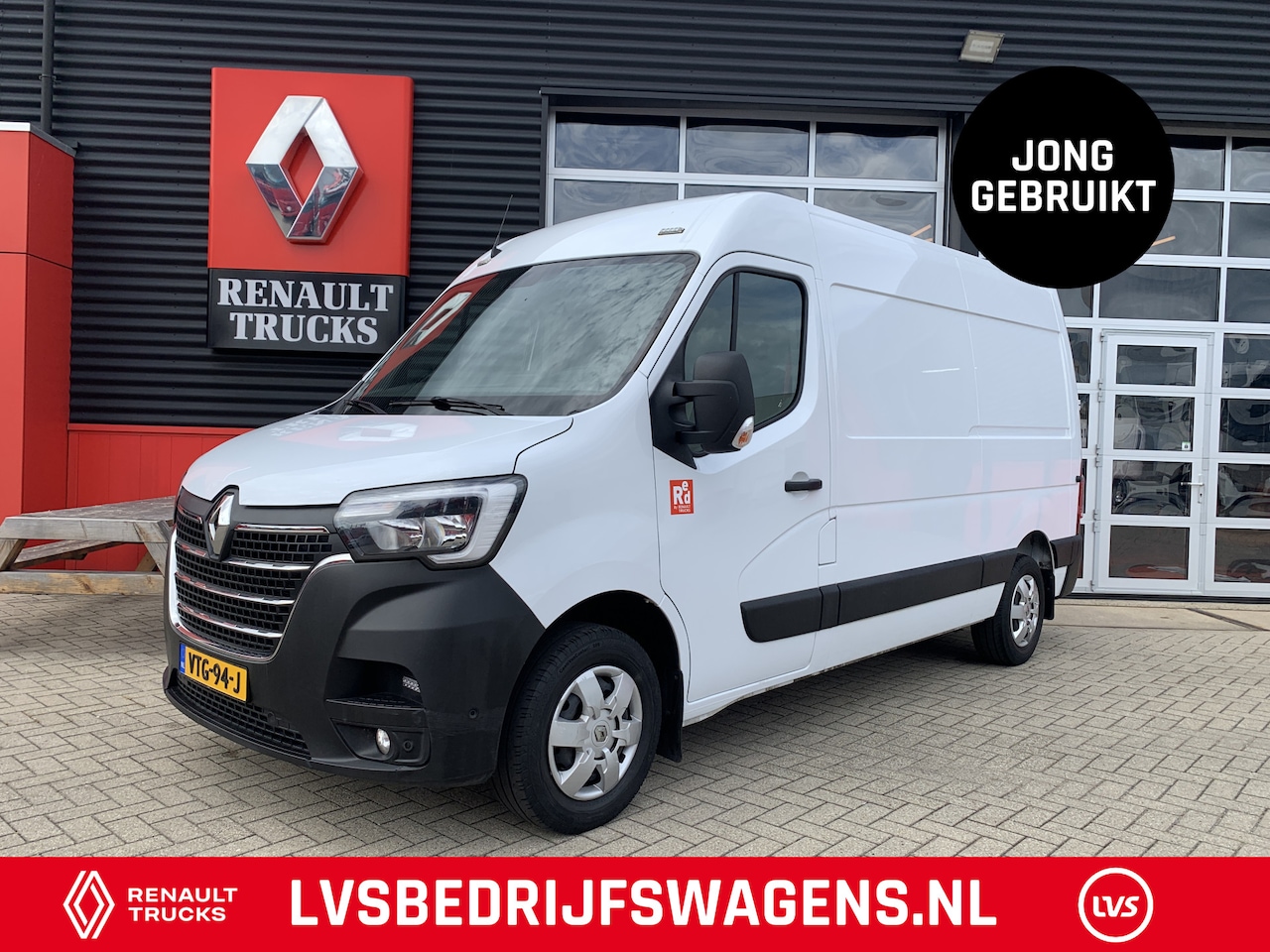 Renault Master - T35 2.3 dCi 150 L2H2 Red Edition Multimediasysteem, Trekhaak 3,5T, Flitsers voor en achter - AutoWereld.nl