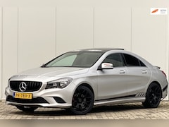 Mercedes-Benz CLA-Klasse - 180 45 LOOK AMG PANORAMADAK NAVI XENON