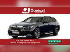 BMW i5 Touring - eDrive40 M Sport Edition 84 kWh Trekhaak - B&W - Driving/Parking Assistant Professional