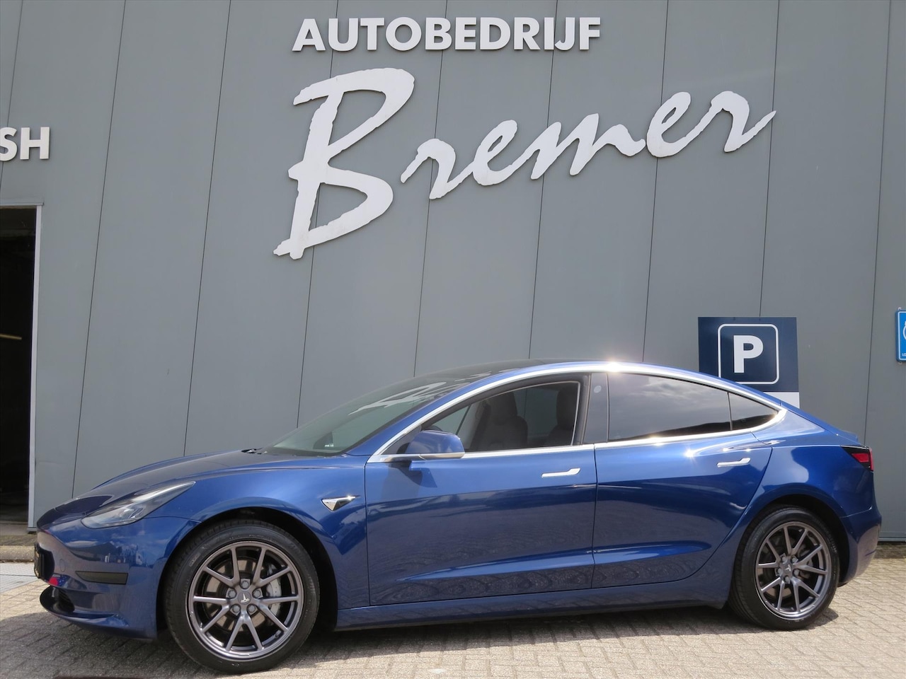 Tesla Model 3 - Standard Plus - AutoWereld.nl