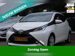 Toyota Aygo - 1.0 VVT-i x-play 2e EIG_LED_LIMIT_CAMERA_NAP