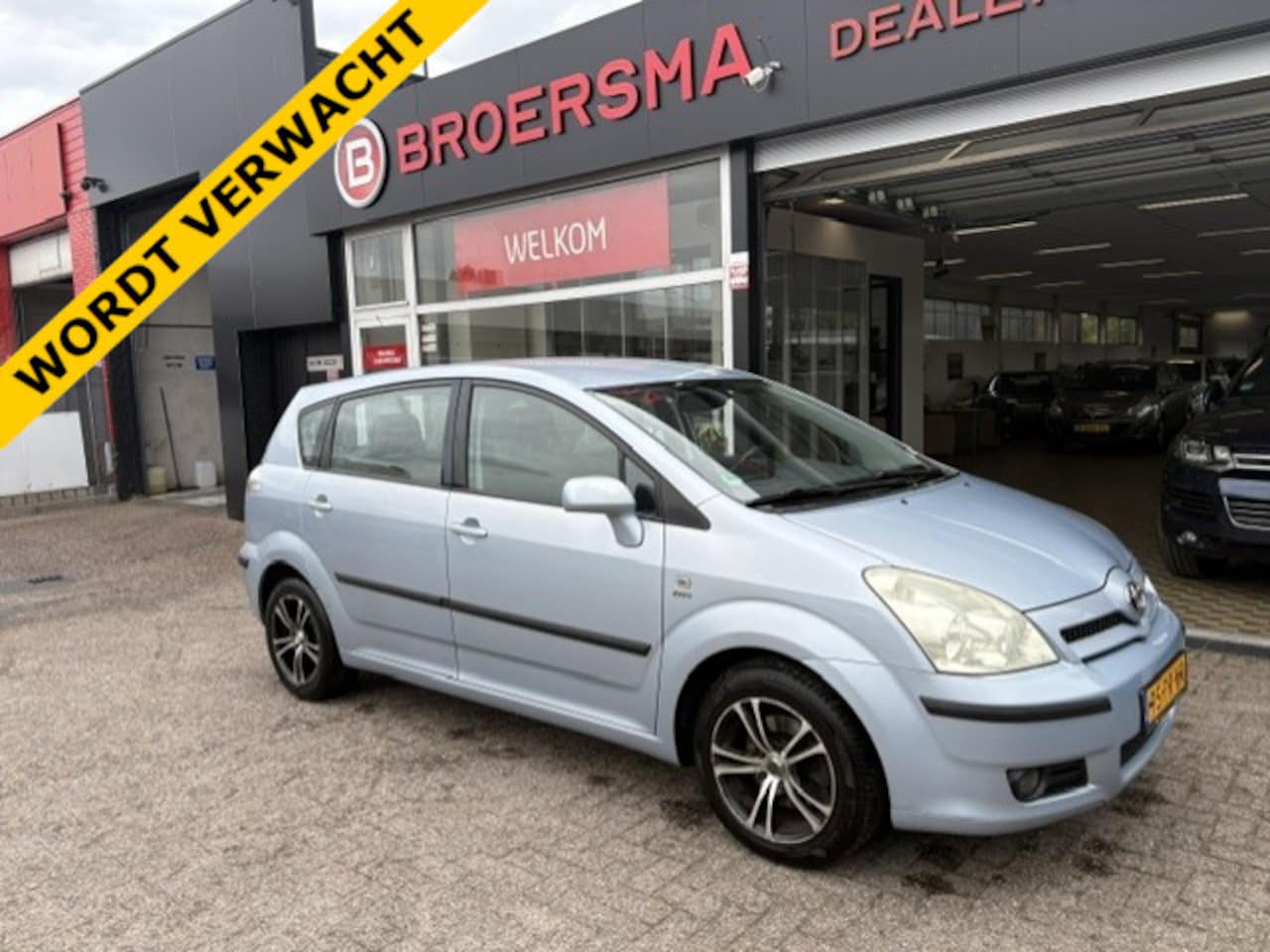Toyota Corolla Verso - 1.8 VVT-i Sol 7p. AUTOMAAT * 7 PERSOONS * - AutoWereld.nl
