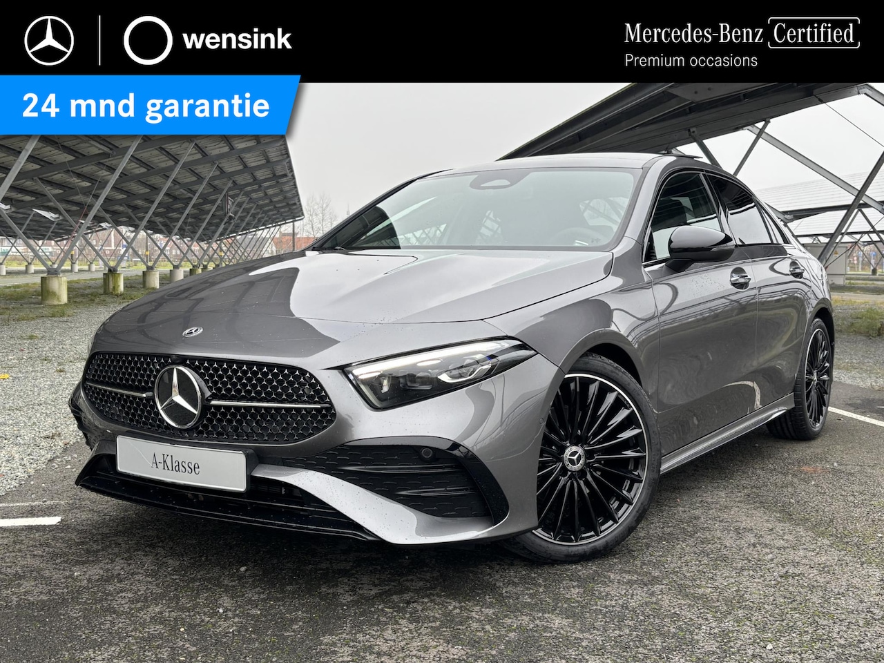 Mercedes-Benz A-klasse - 180 Star Edition AMG Line | Night | Panoramadak | Sfeerverlichting | 19" Multispaaks | Par - AutoWereld.nl