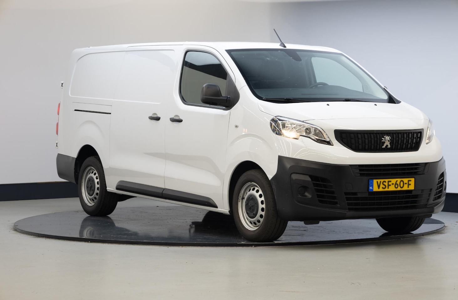 Peugeot Expert - 1.5 BlueHDI 100 Long Premium 1.5 BlueHDI 100 Long Premium - AutoWereld.nl